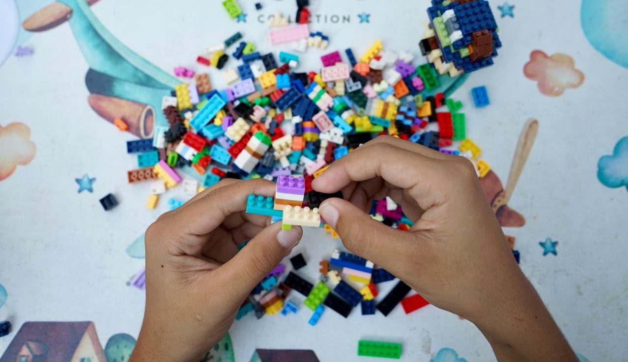 Lego Club